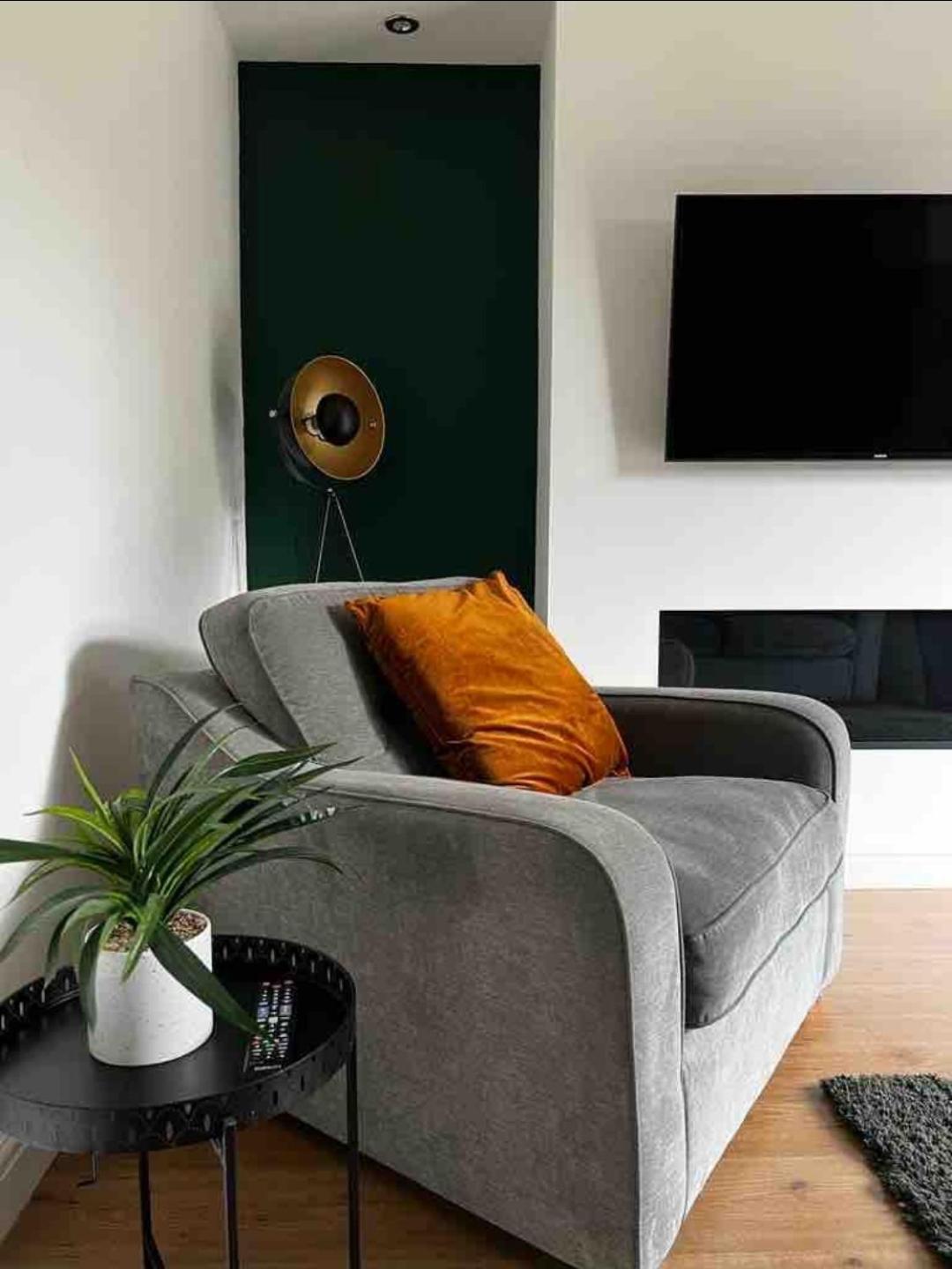 Вилла Charming York House- Walking Distance To Town Centre Экстерьер фото